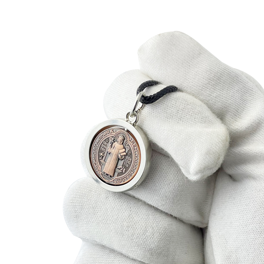 New St Benedict Medal Necklace - Jewelry & Watches Spółka Z Ograniczoną Odpowiedzialnością Sp Z Oo 评论和价格