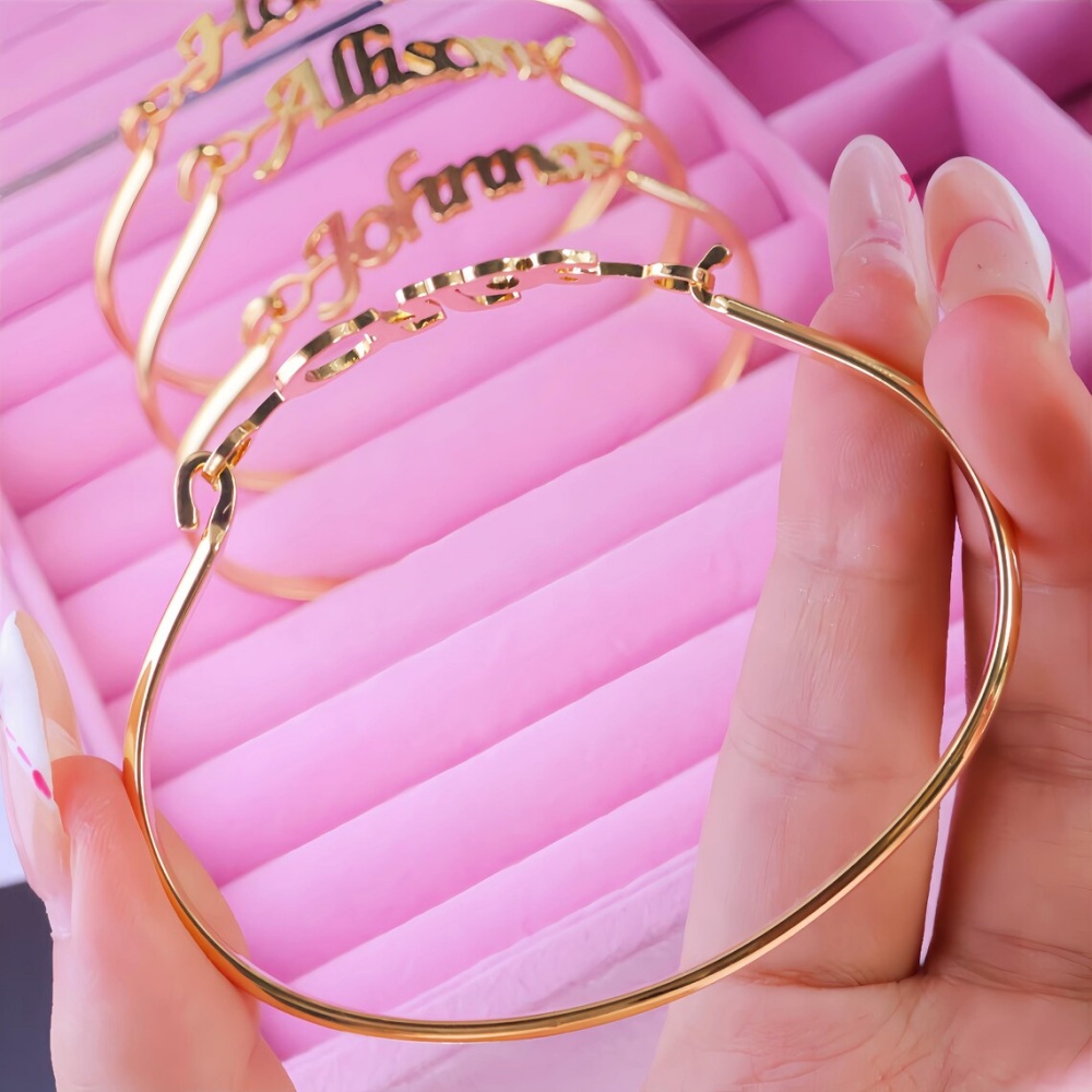 Custom Name Bangles For Women  - Cuff Bangle Bracelet 评论和价格